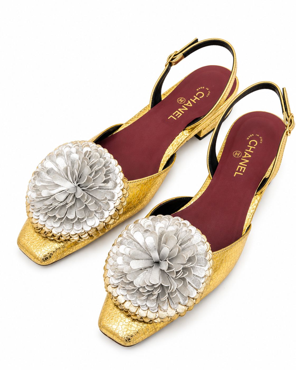 CHANEL Camellia Slingback Pumps / Camellia Slingbacks – Metallic Gold
